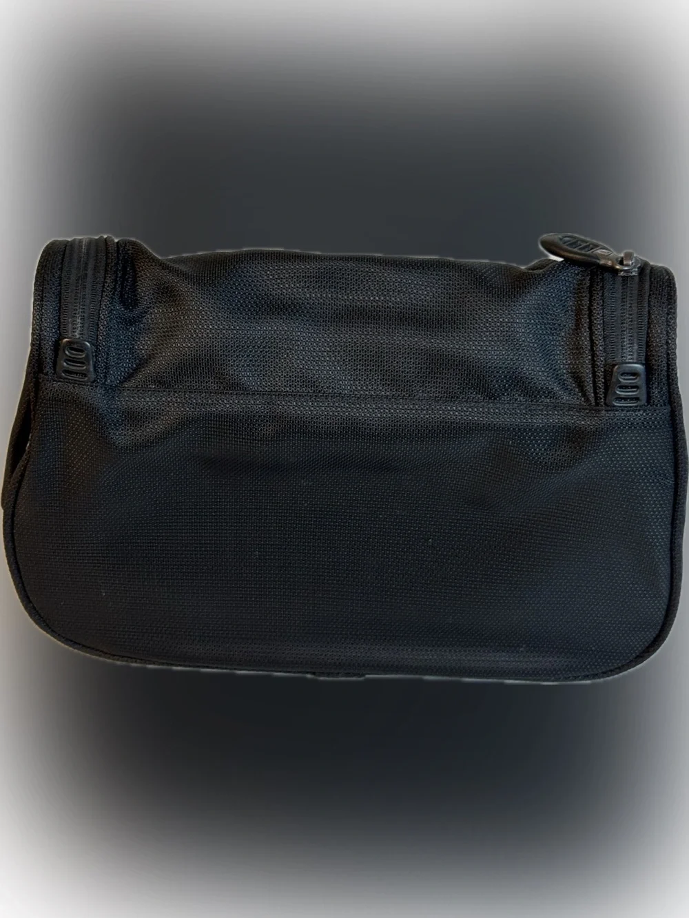 TUMI T-Tech Hanging Travel Toiletry Bag Black Organizer Zip Case